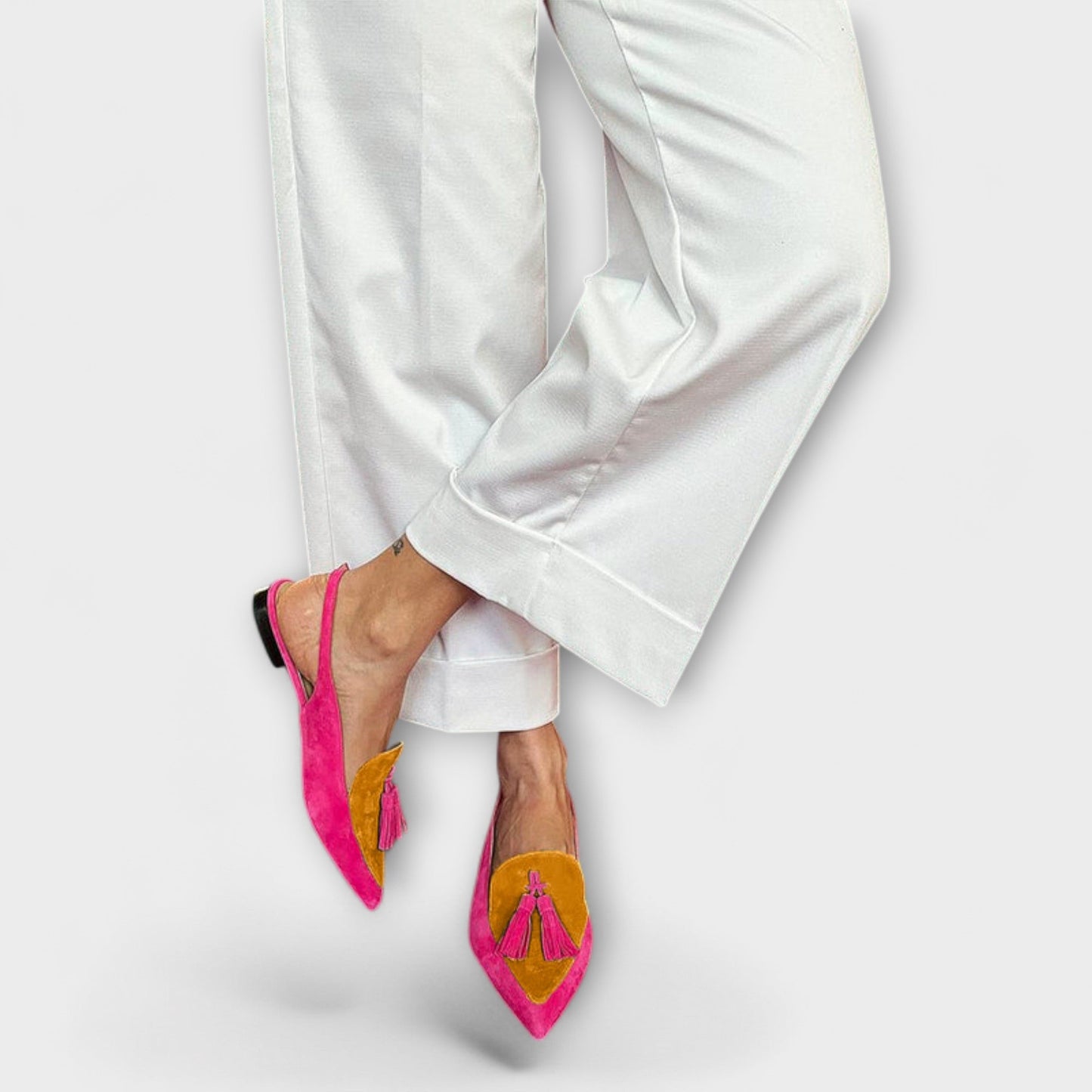 Frendessa – Color Play with Tassels Design